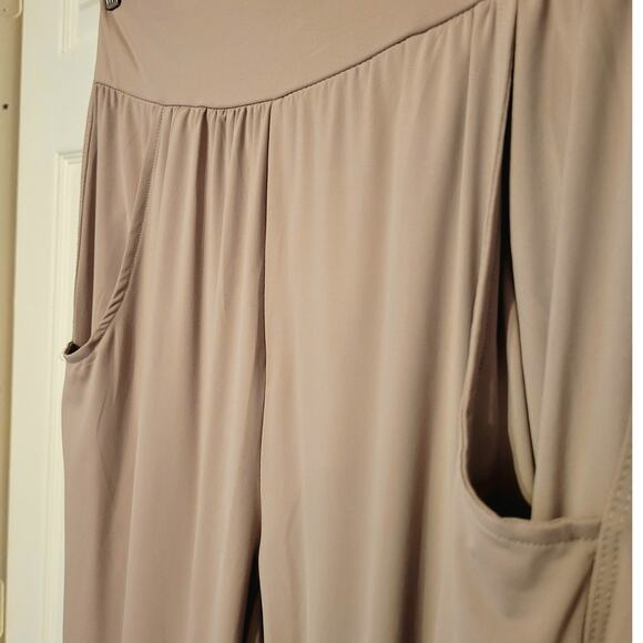 Zyia Active, Medium | Lilac 'Jogger in a bottle 2' Work Out Yoga Pants - Picture 6 of 7